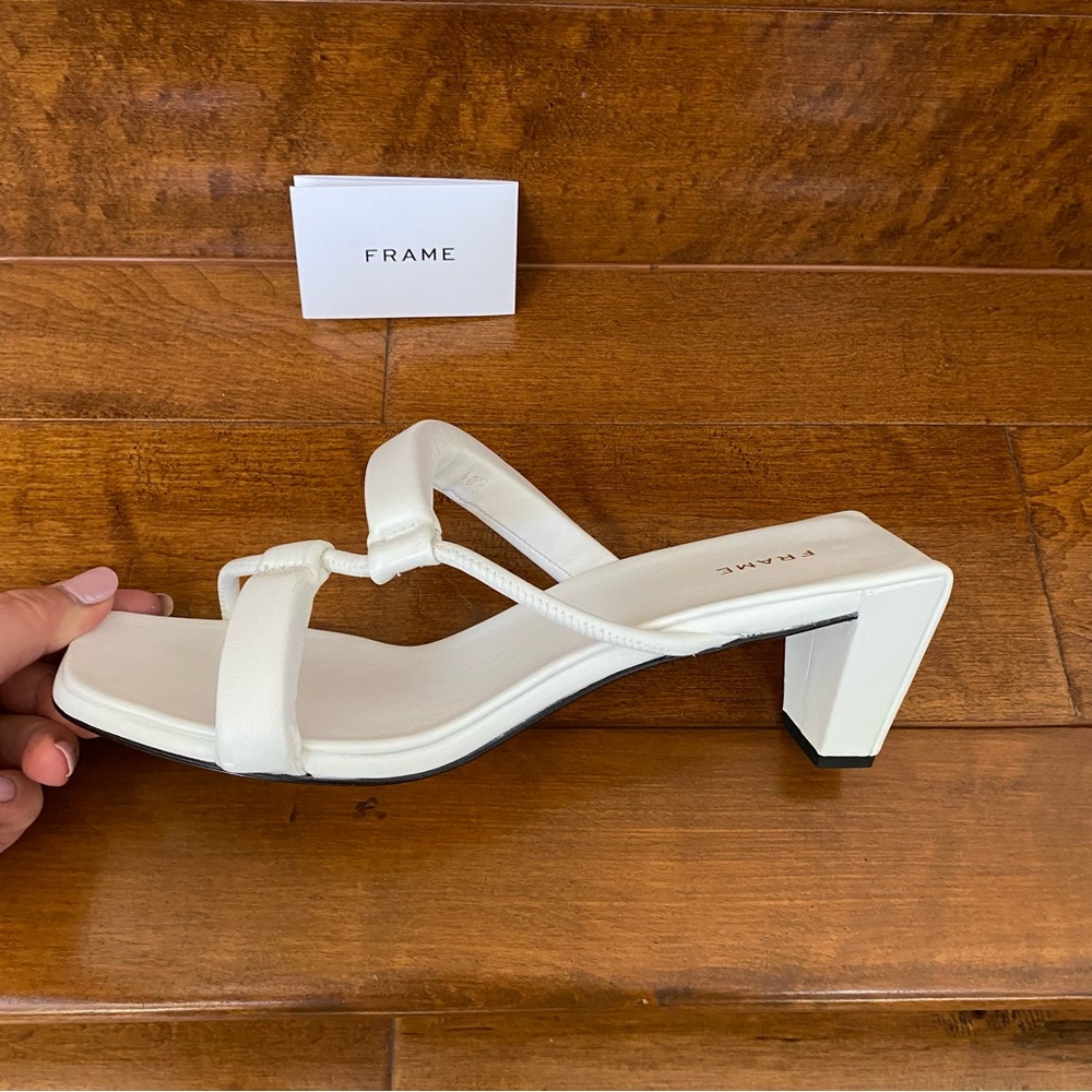 Frame Le Gracie Leather Padded Sandals - Picture 6 of 10